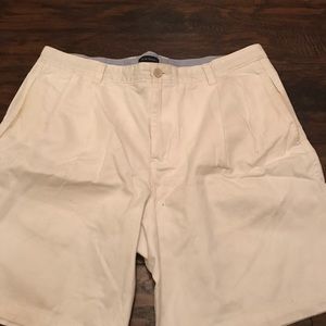 White club room men’s shorts